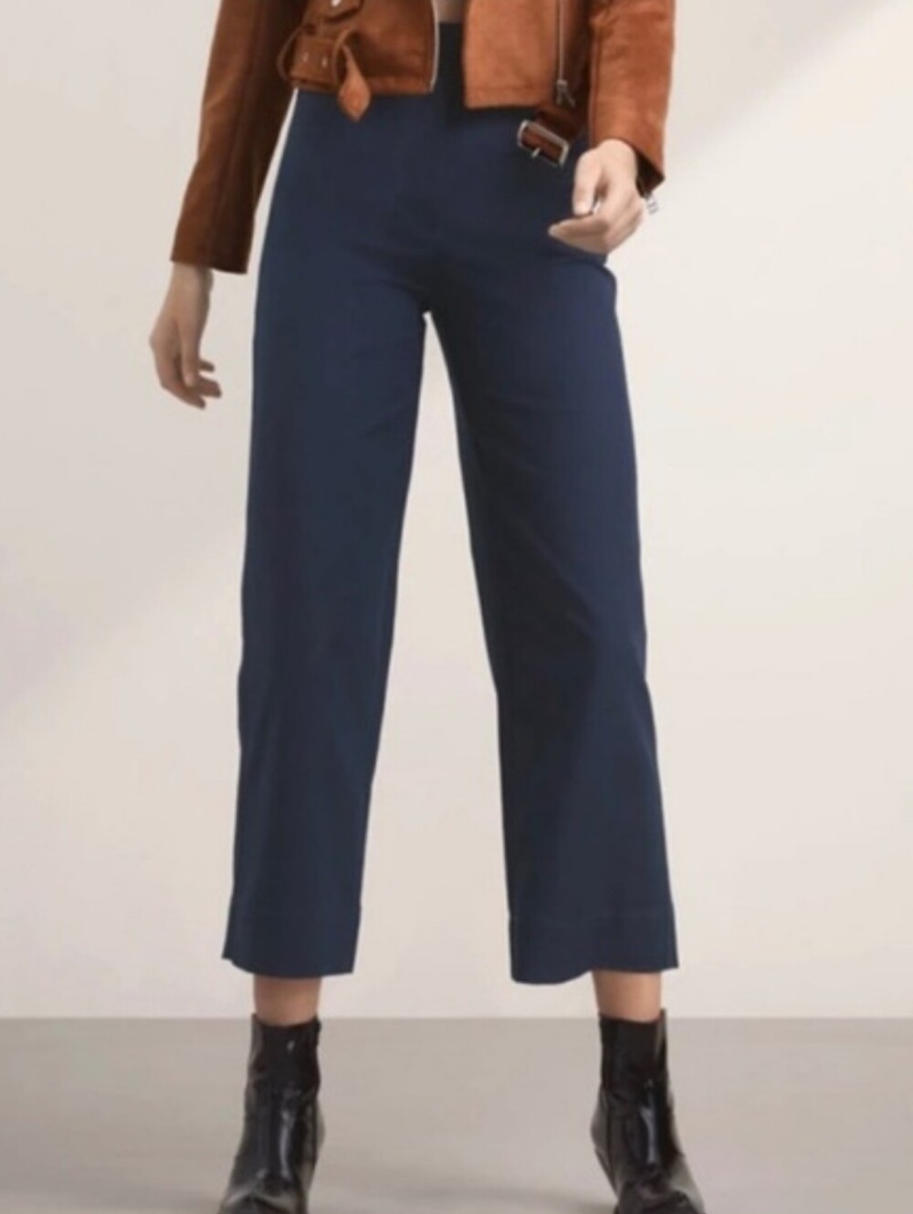 Aritzia Wilfred Talula Wide Leg Slindon Cropped Pant Size 4